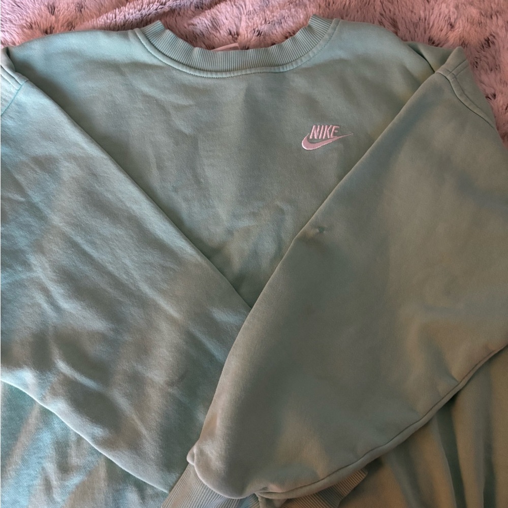 Nike Crew Neck Size:XL from tilly’s